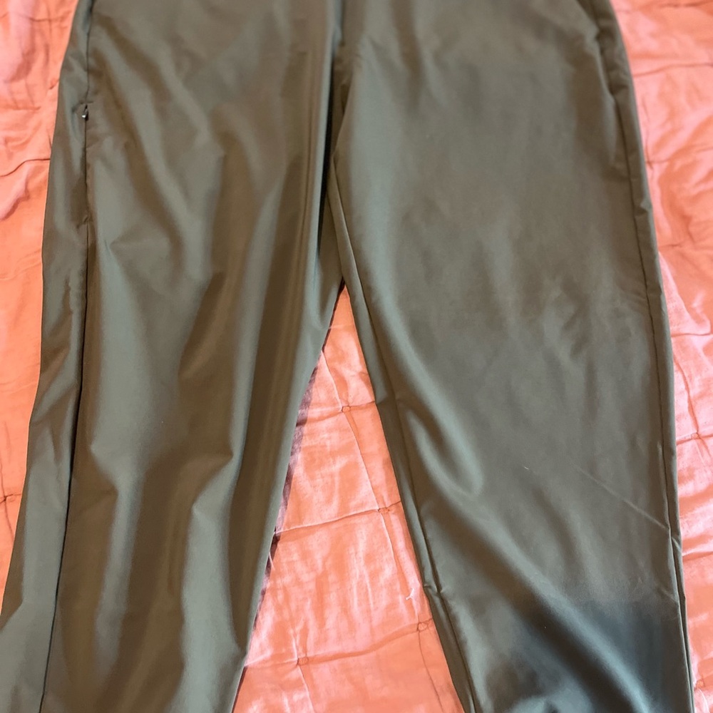 Patagonia Bundle Women's Happy Hike Studio Pants
Size large - Picture 8 of 16